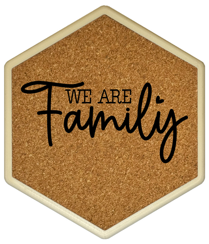 Kork Untersetzer mit Flaschenöffner und Motiv We are Family