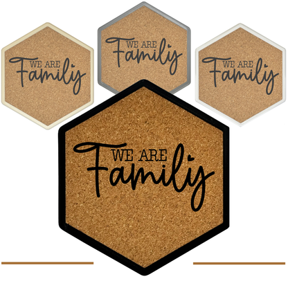 Kork Untersetzer mit Flaschenöffner und Motiv We are Family