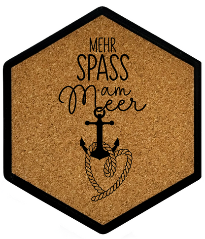 Hochwertiger Kork Getränkeuntersetzer für Bierflaschen und Gläser in maritimen Design mit Gravur