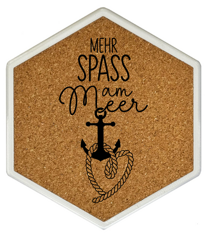Hochwertiger Kork Getränkeuntersetzer für Bierflaschen und Gläser in maritimen Design mit Gravur